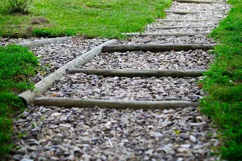Grindpad in de tuin